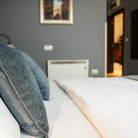 Hotel Dum By Muskat Belgrade Exterior photo