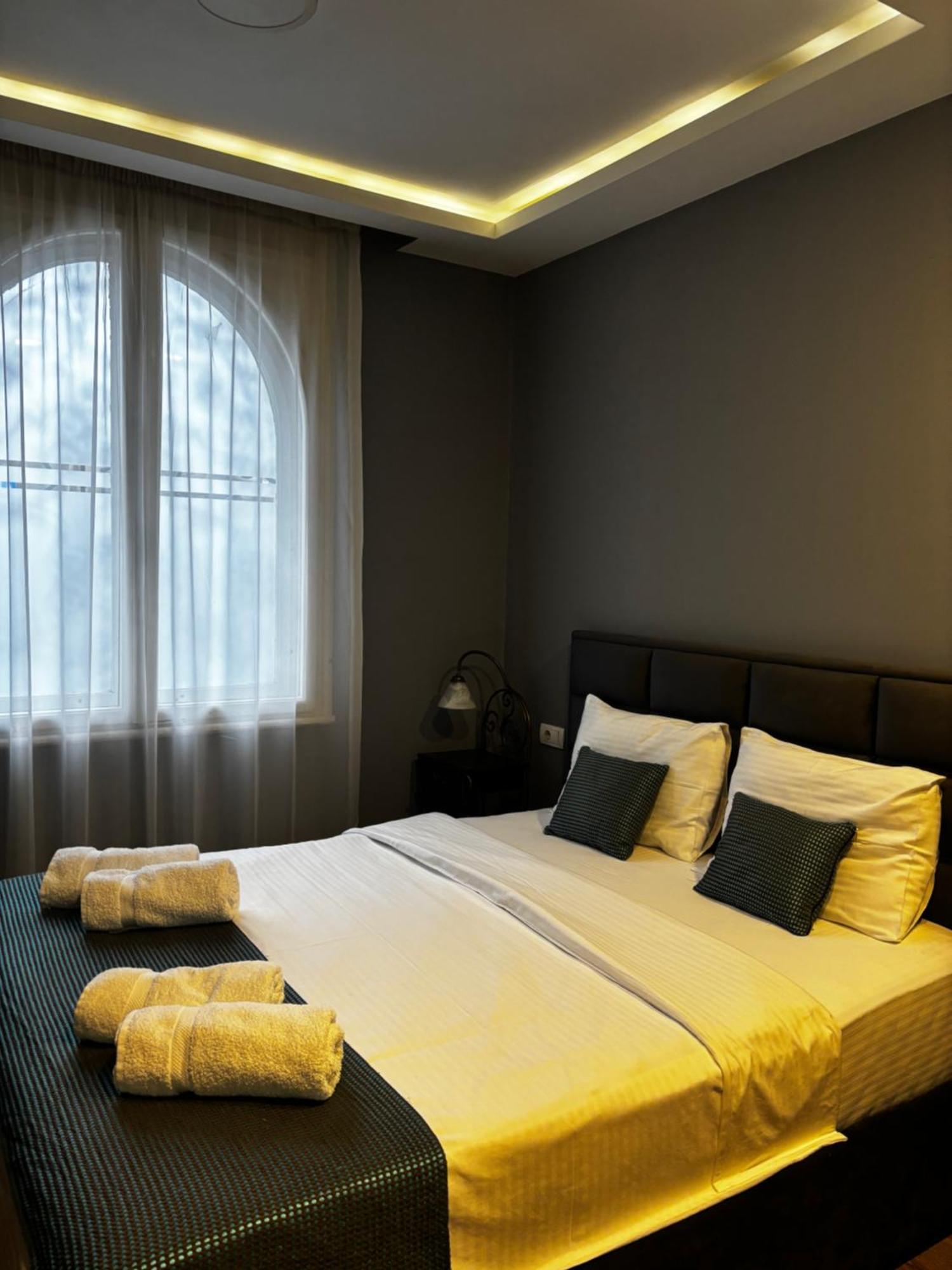 Hotel Dum By Muskat Belgrade Exterior photo