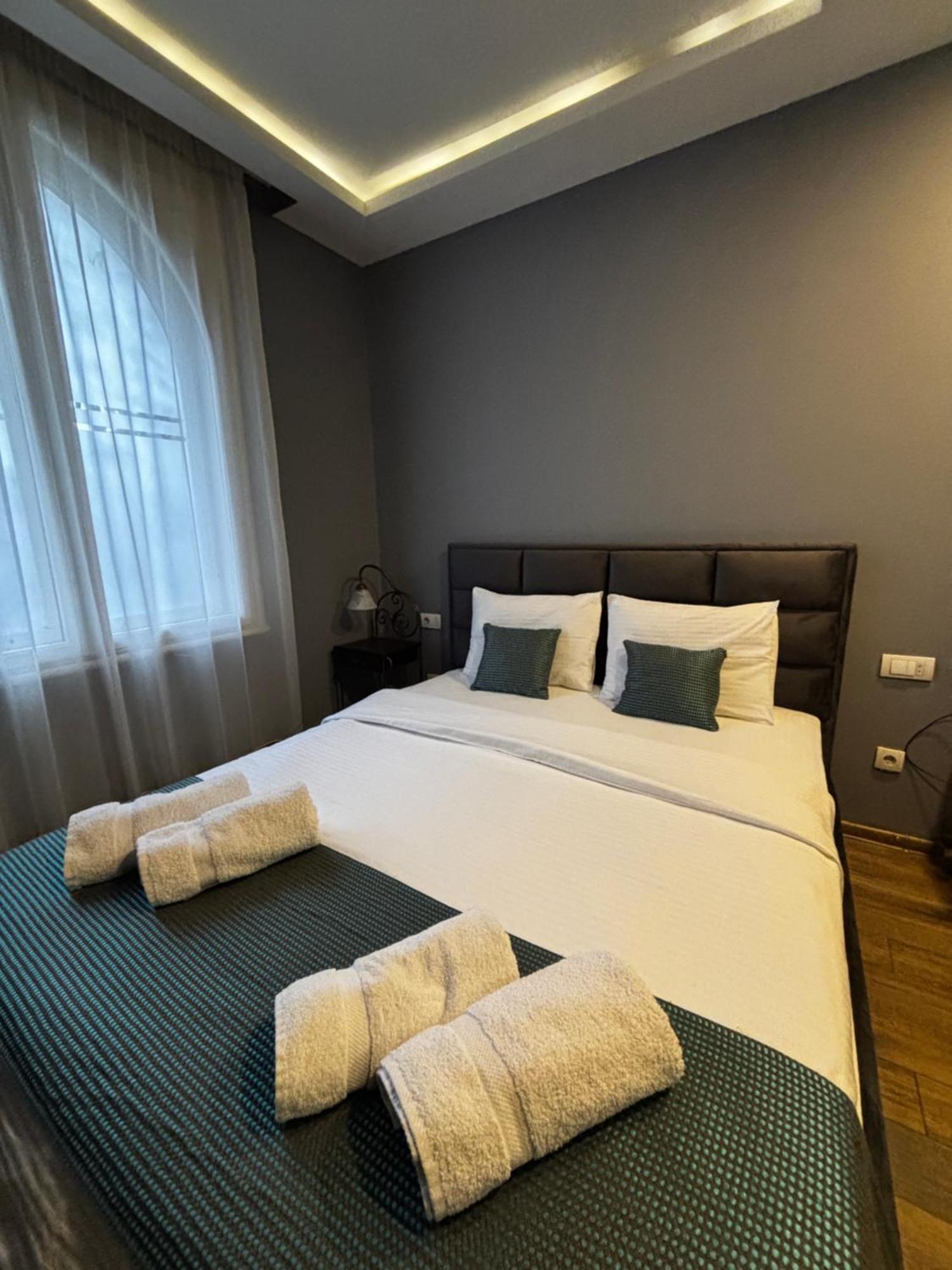Hotel Dum By Muskat Belgrade Exterior photo