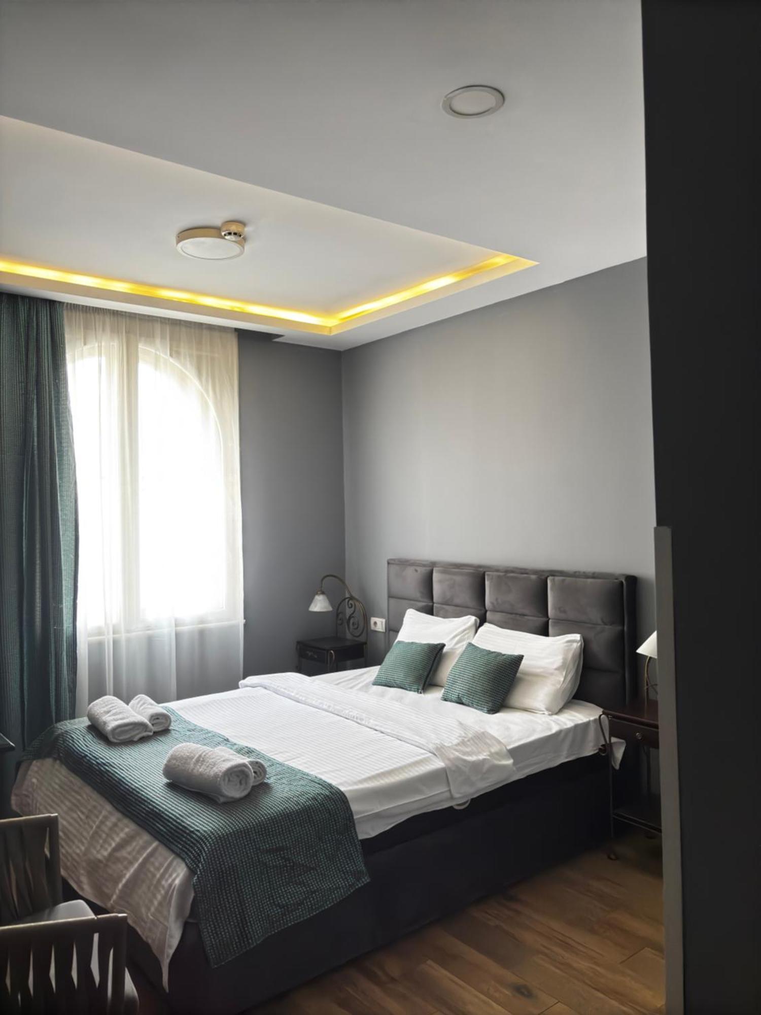 Hotel Dum By Muskat Belgrade Exterior photo