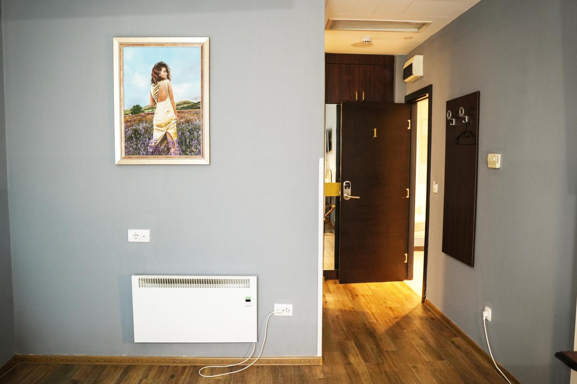 Hotel Dum By Muskat Belgrade Exterior photo